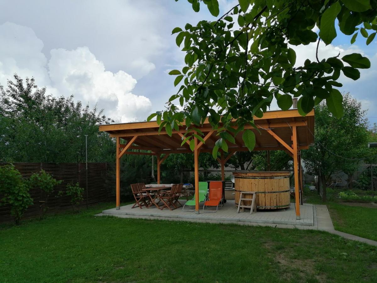 Ferienwohnung Apollo Vendeghaz Edelény Exterior foto