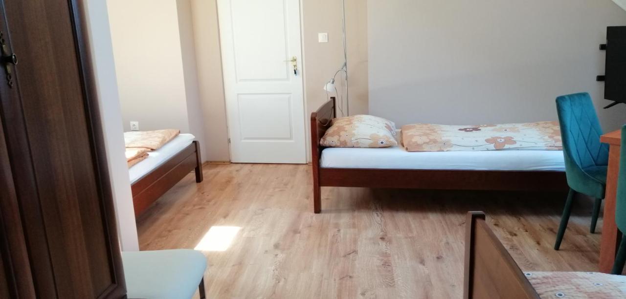 Ferienwohnung Apollo Vendeghaz Edelény Exterior foto