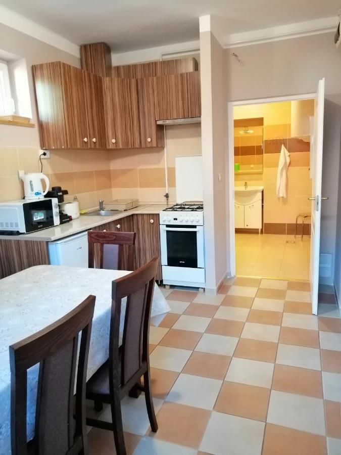 Ferienwohnung Apollo Vendeghaz Edelény Exterior foto