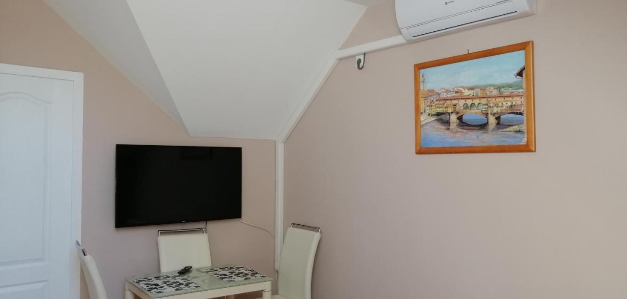 Ferienwohnung Apollo Vendeghaz Edelény Exterior foto